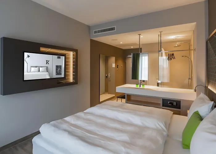 Elaya Kevelaer, Trademark Collection By Wyndham Kevelaer